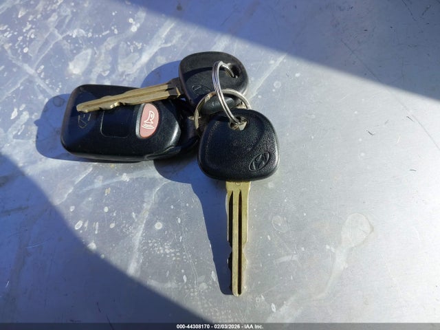 5NPD84LF5HH003332 Hyundai ELANTRA SE