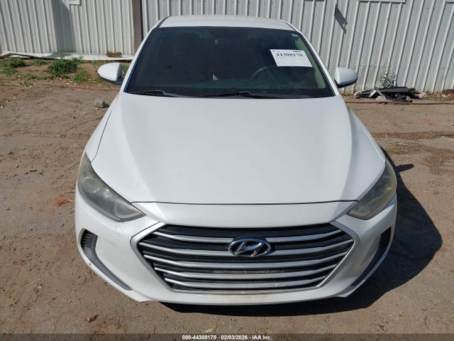 5NPD84LF5HH003332 Hyundai ELANTRA SE