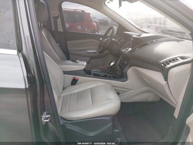 1FMCU9HD1KUB11886 Ford ESCAPE SEL