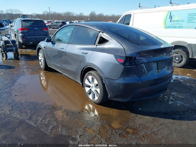 2023 TESLA MODEL Y 7SAYGAEE4PF850527 Photo 2