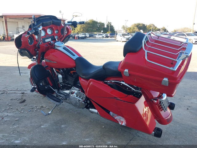 2010 HARLEY-DAVIDSON FLHX 1HD1KB419AB646350 Photo 2