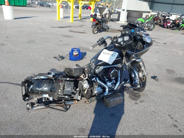 Harley-Davidson Fltrxs Road Glide Special 2015 1HD1KTM11FB699167 Image 11