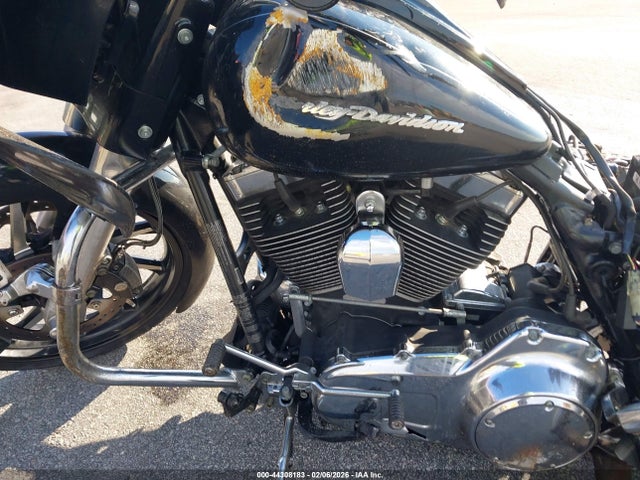 2015 HARLEY-DAVIDSON FLTRXS 1HD1KTM11FB699167 Photo 8