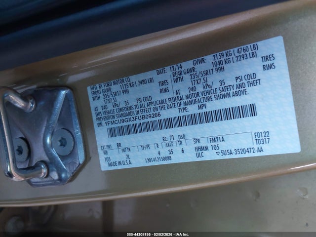 1FMCU9GX3FUB09266 Ford ESCAPE SE