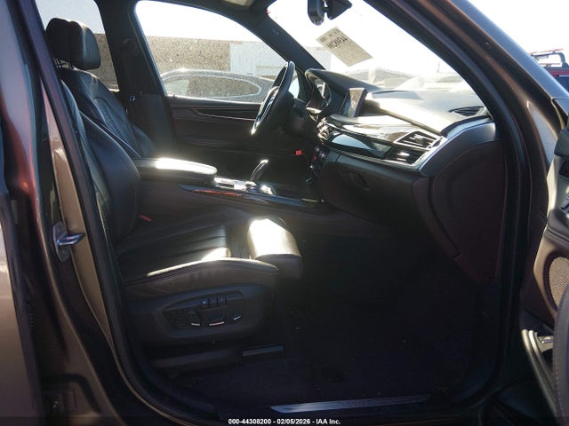 44308200 :رقم المزاد ، 5UXKR0C30H0V70711 vin ، 2017 Bmw X5 Xdrive35i مزاد بيع