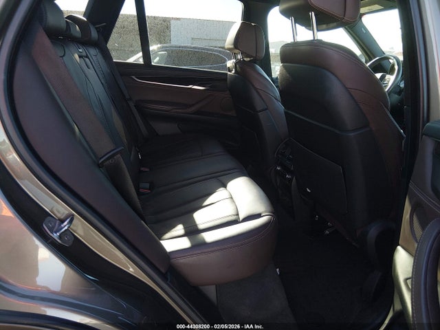 44308200 :رقم المزاد ، 5UXKR0C30H0V70711 vin ، 2017 Bmw X5 Xdrive35i مزاد بيع