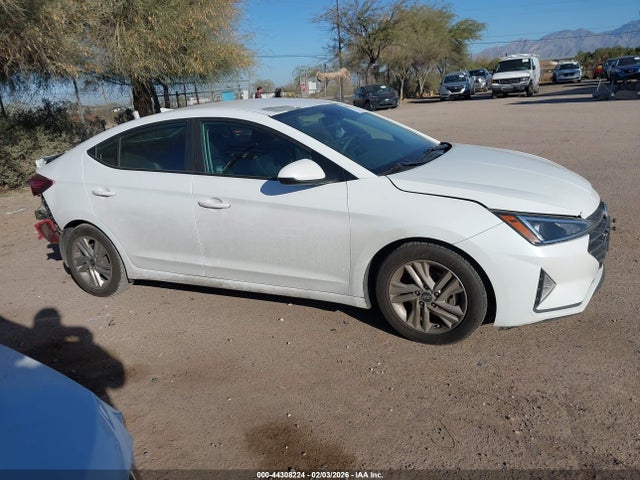 5NPD84LFXLH561251 Hyundai ELANTRA SEL