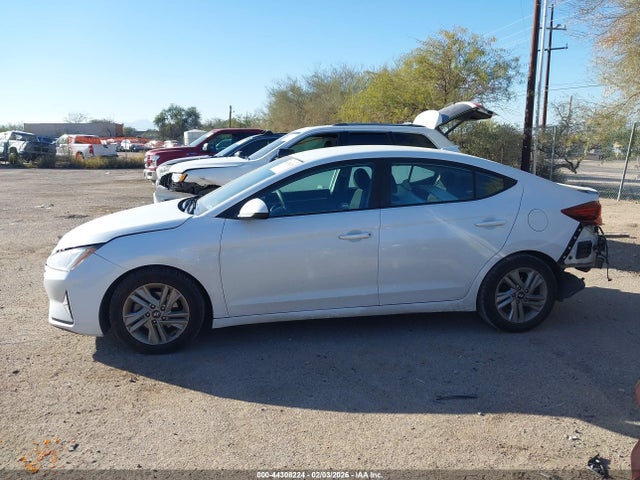 5NPD84LFXLH561251 Hyundai ELANTRA SEL