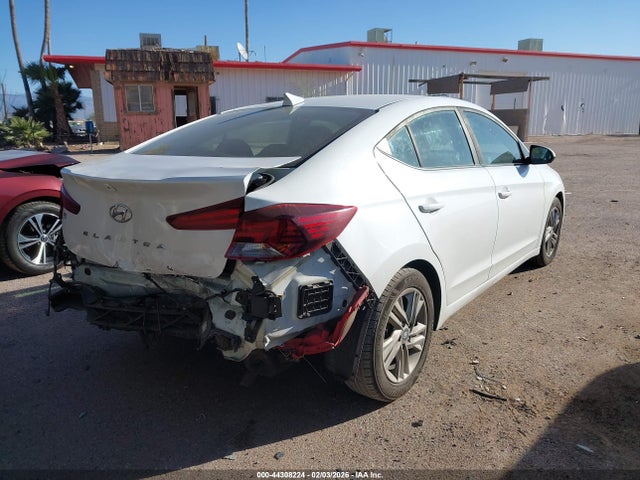 5NPD84LFXLH561251 Hyundai ELANTRA SEL