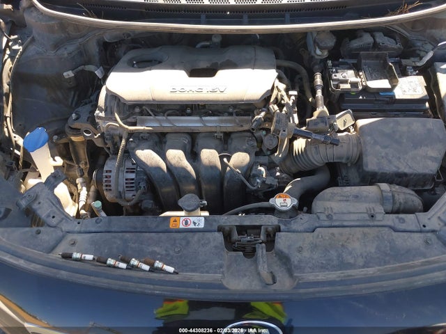 3KPFL4A78JE204042 KIA FORTE LX