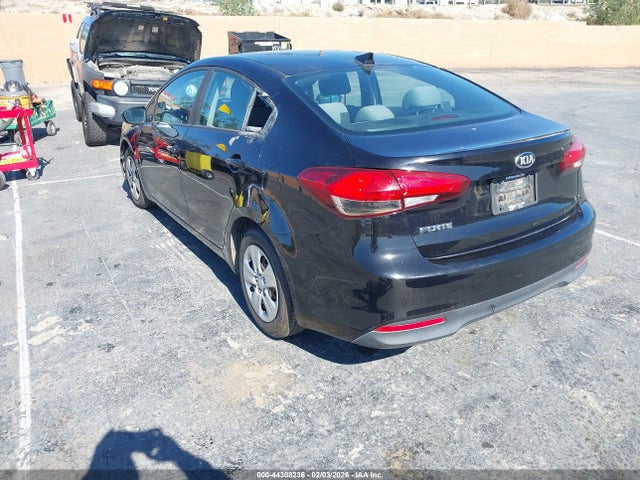 3KPFL4A78JE204042 KIA FORTE LX
