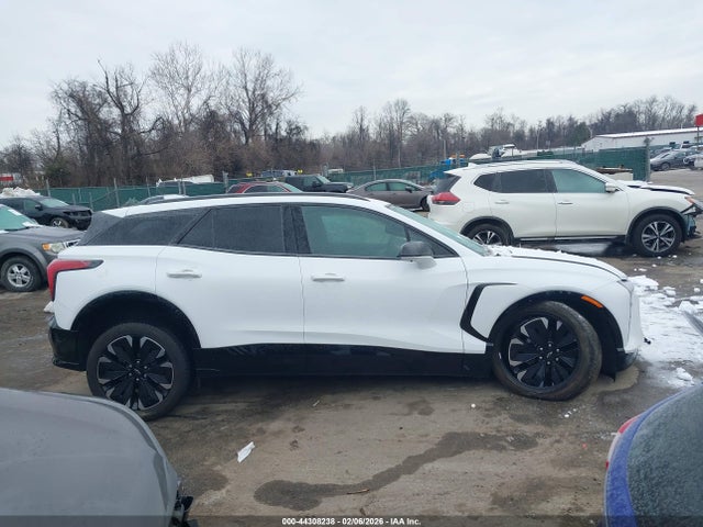 3GNKDCRJ1RS290708 Chevrolet Blazer Ev Eawd Rs