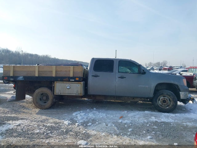 44308245 :رقم المزاد ، 1GD422CG3CF152125 vin ، 2012 Gmc Sierra 3500hd Chassis Work Truck مزاد بيع