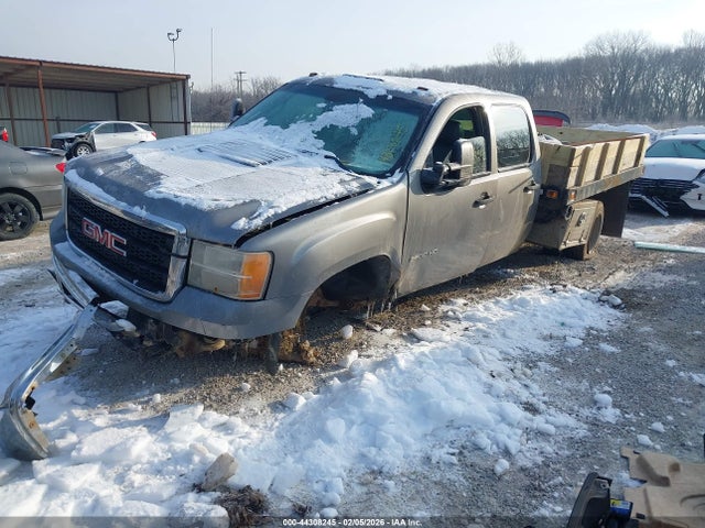 44308245 :رقم المزاد ، 1GD422CG3CF152125 vin ، 2012 Gmc Sierra 3500hd Chassis Work Truck مزاد بيع