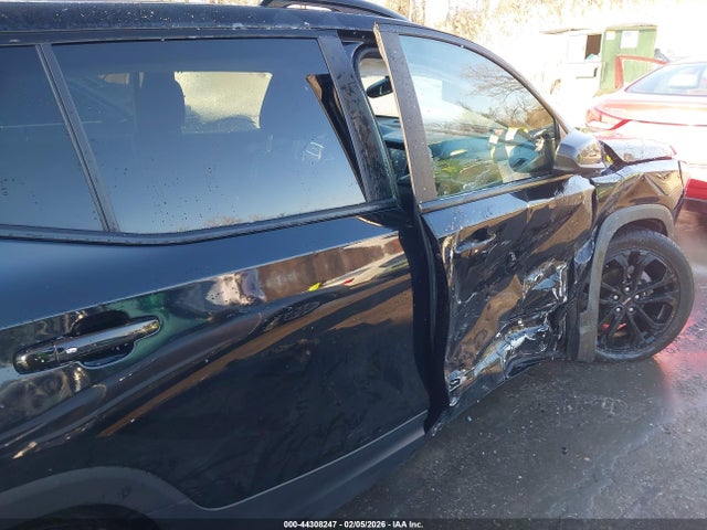 2022 Gmc Terrain Fwd Sle მანქანა იყიდება აუქციონზე, vin: 3GKALMEV8NL258577, აუქციონის ნომერი: 44308247