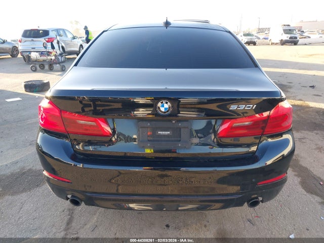 WBAJA5C54JWA39632 BMW 530I