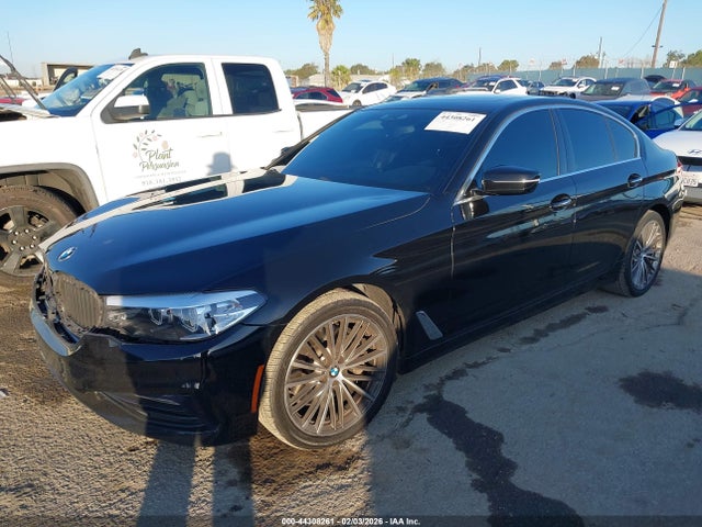 WBAJA5C54JWA39632 BMW 530I