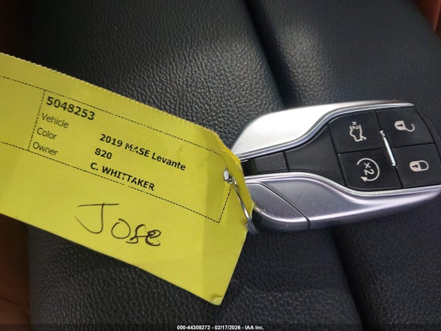 2019 MASERATI LEVANTE ZN661XUA4KX316187 Photo 10