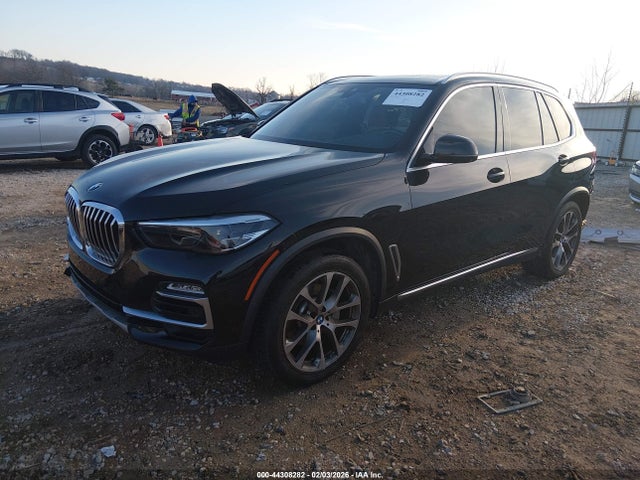 2021 BMW X5 5UXCR4C07M9D84139 Photo 1