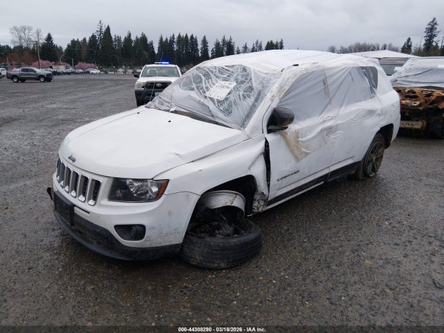 Jeep Compass Sport 2016 1C4NJDBB7GD722724 Image 2
