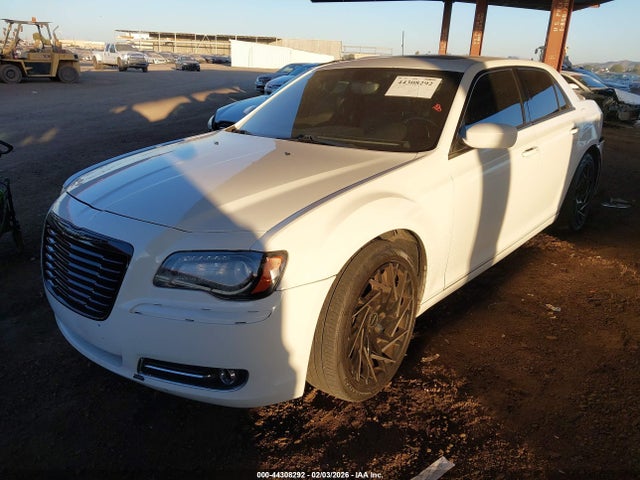 Chrysler 300 300s 2014 2C3CCABG6EH221761 Image 2