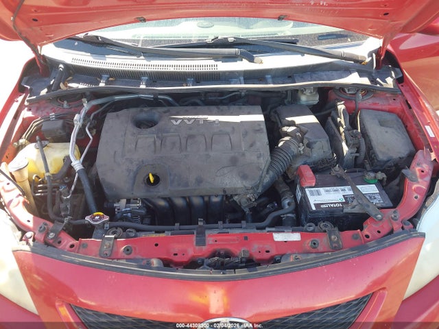 44308300 :رقم المزاد ، 1NXBU4EE5AZ234827 vin ، 2010 Toyota Corolla Le مزاد بيع