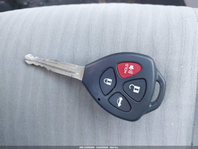 44308300 :رقم المزاد ، 1NXBU4EE5AZ234827 vin ، 2010 Toyota Corolla Le مزاد بيع
