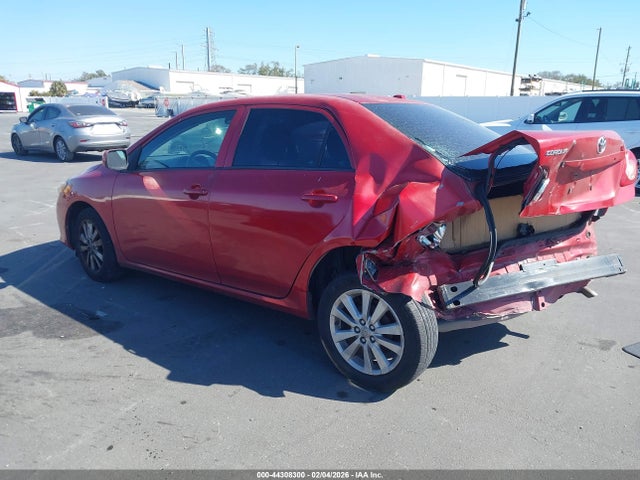 44308300 :رقم المزاد ، 1NXBU4EE5AZ234827 vin ، 2010 Toyota Corolla Le مزاد بيع