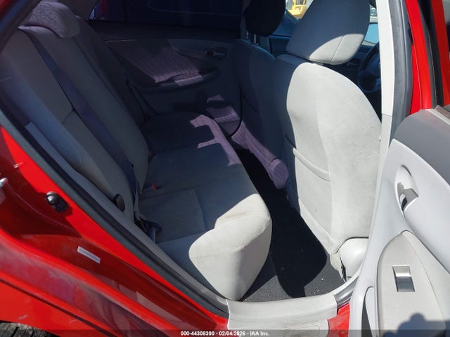 44308300 :رقم المزاد ، 1NXBU4EE5AZ234827 vin ، 2010 Toyota Corolla Le مزاد بيع
