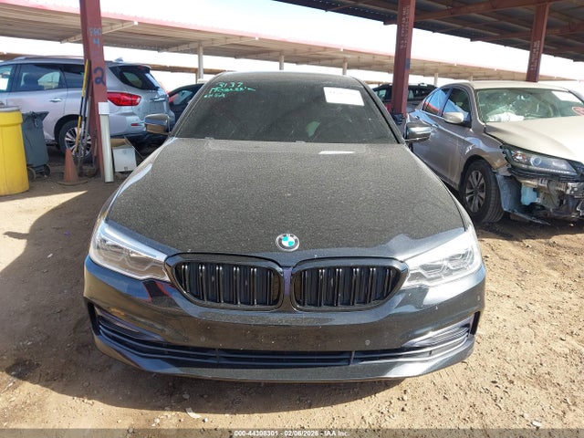 WBAJE5C33HG914011 BMW 540I