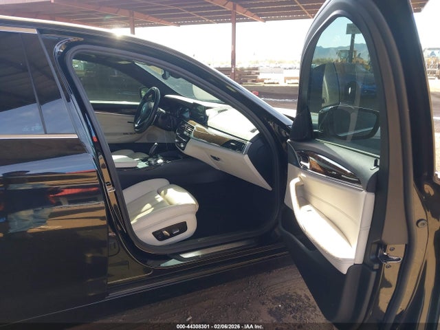 WBAJE5C33HG914011 BMW 540I