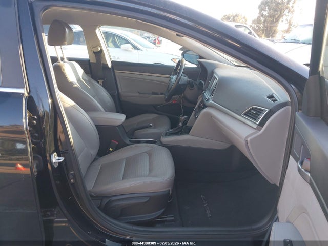 KMHD84LF4HU123477 Hyundai Elantra Limited