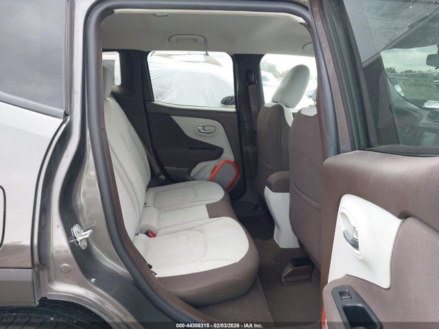44308315 :رقم المزاد ، ZACCJABB2HPF05431 vin ، 2017 Jeep Renegade Latitude Fwd مزاد بيع