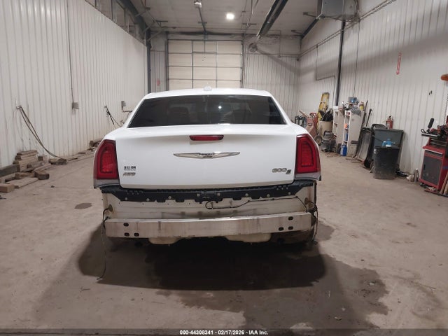 44308341 :رقم المزاد ، 2C3CCAGG7JH165574 vin ، 2018 Chrysler 300 300s Awd مزاد بيع