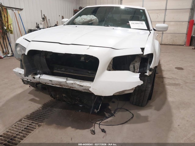 44308341 :رقم المزاد ، 2C3CCAGG7JH165574 vin ، 2018 Chrysler 300 300s Awd مزاد بيع