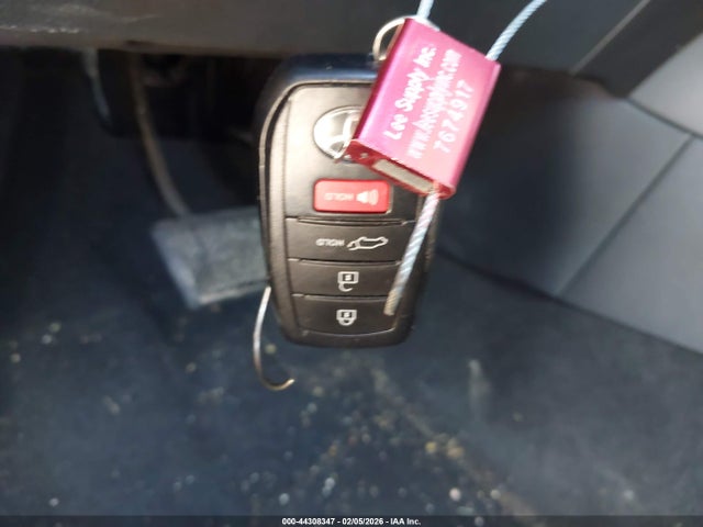 2023 TOYOTA COROLLA CROSS 7MUDAAAG2PV055417 Photo 10