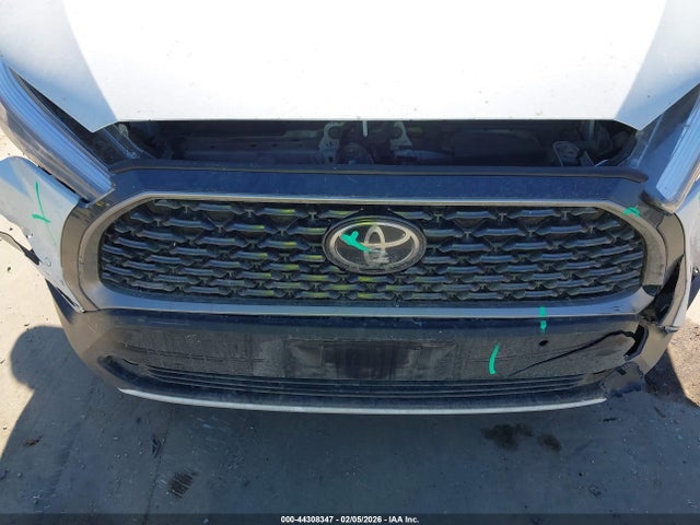 2023 TOYOTA COROLLA CROSS 7MUDAAAG2PV055417 Photo 5