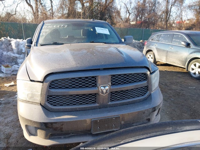 44308379 :رقم المزاد ، 3C6RR7KT7GG163867 vin ، 2016 Ram 1500 Express مزاد بيع