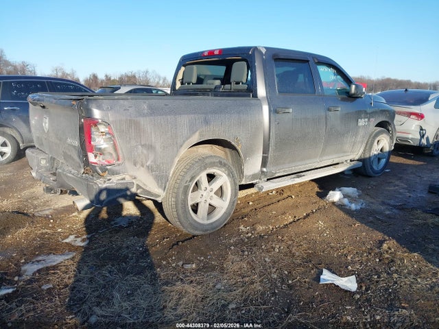 44308379 :رقم المزاد ، 3C6RR7KT7GG163867 vin ، 2016 Ram 1500 Express مزاد بيع