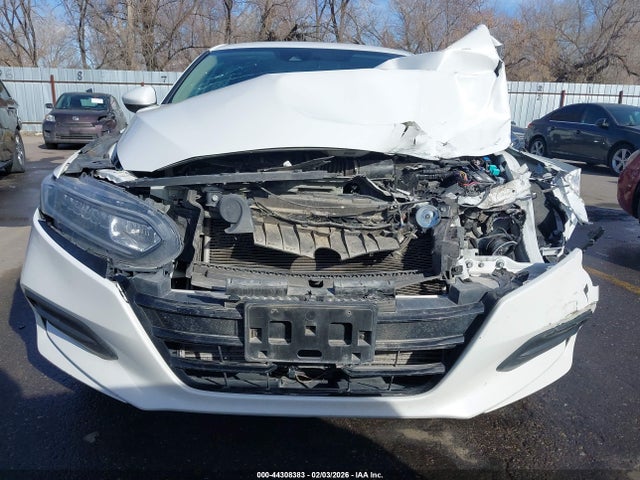 1HGCV1F18JA052770 Honda ACCORD LX