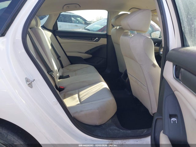 1HGCV1F18JA052770 Honda ACCORD LX