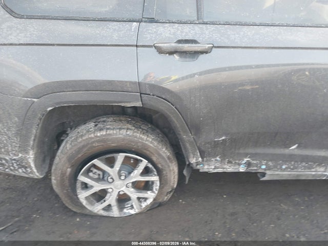 2025 Jeep Grand Cherokee L Limited 4x4 მანქანა იყიდება აუქციონზე, vin: 1C4RJKBG4S8712185, აუქციონის ნომერი: 44308396