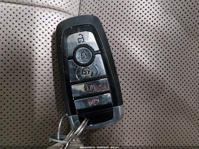 2020 LINCOLN AVIATOR 5LM5J7XC6LGL04630 Photo 10