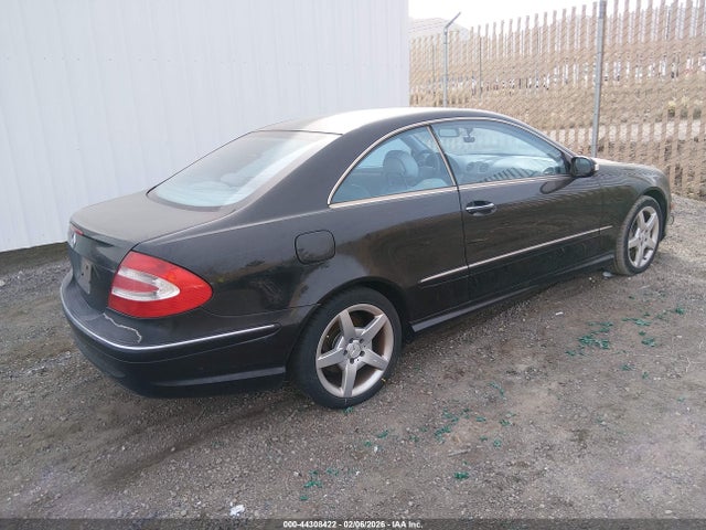 2004 MERCEDES-BENZ CLK 500 WDBTJ75J84F081612 Photo 3