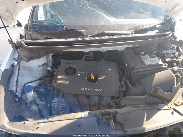 KIA FORTE LX 2017 3KPFK4A73HE028532 Image 10