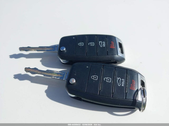 KIA FORTE LX 2017 3KPFK4A73HE028532 Image 11