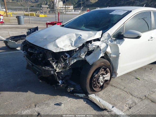 KIA FORTE LX 2017 3KPFK4A73HE028532 Image 6