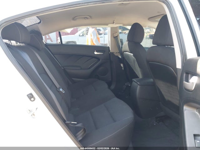 KIA FORTE LX 2017 3KPFK4A73HE028532 Image 8
