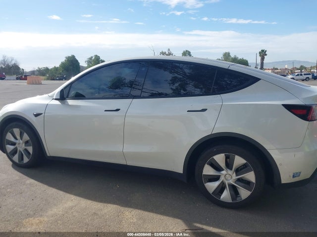 5YJYGDEE0MF181781 Tesla Model Y Long Range Dual Motor All-wheel Drive