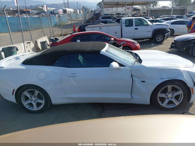 Chevrolet Camaro 1lt 2018 1G1FB3DX5J0118228 Image 13